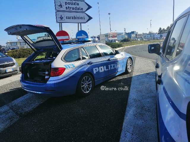 Polizia stradale, controlli sul trasporto di merci pericolose. Contrasto delle infrazioni al Codice della Strada 9