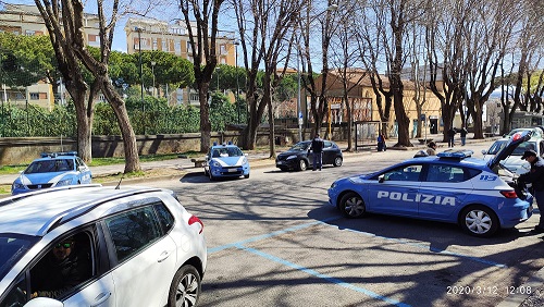 Viterbo, evade dai domiciliari. Pizzicato dalla Polizia di Stato durante i controlli degli spostamenti in città 13