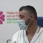 Coronavirus, al via la vaccinazione di massa in Italia 3 operatore sociosanitario Omar Altobelli