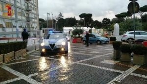 Vaccini, Roma, ospedale Spallanzani, polizia di stato 