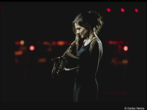 Eva Fernandez sax