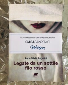 Anna Silvia Angelini, legate da un sottile filo rosso 
