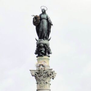 Statua Immacolata Concezione Roma 