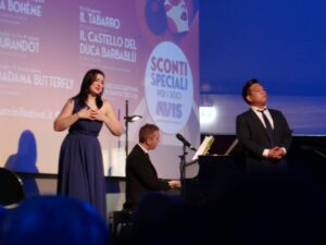 Il soprano Marina Nachebiya, il tenore Shohei Ushiroda, accompagnati al pianoforte da Massimo Salotti