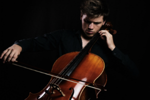 Ettore Pagano Omaggio a Tchaikovsky Visioninmusica Infinite Realtà.it