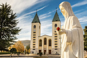 Madonna di Medjugorje Regina della pace infinite realtà.it