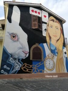 Sant'Angelo di roccalvecce il paese delle fiabe murales di Tina lo Iodice Laura Ciulli infinite realtà.it