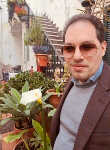 L'arte di stare soli. La solitudine come spazio creativo e come disagio del nostro tempo” (Editore Brè, Collana Bresag. Saggistica Brè) Nello Di Micco Infinite realtà. It Francesca Ghezzani 