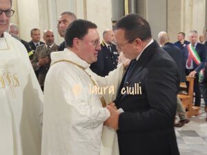 Dr Giorgio di Munno questore di Viterbo Monsignor Luigi Fabbri questura di Viterbo Laura Ciulli infinite realtà.it