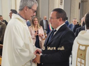 Dr. Giorgio Di Munno, don Flavio Valeri Questura di Viterbo infinite realtà.it Laura Ciulli Polizia di Stato