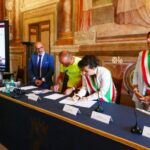 Rotta sul Tirreno per il Cammino di Bonaria 17 Protocollo di Intesa cammino di Bonaria via Francigena infinite realtà.it Laura Ciulli Sebastian Cocco Antonello menne Chiara Frontini