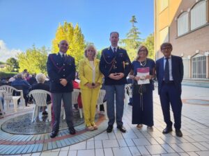 Fanfara della Polizia di Stato a Viterbo casa di cura Villa Rosa Massimiliano Profili laura ciulli Stefano Alberti Giuliana Natali Questura di Viterbo infinite realtà. It laura ciulli 